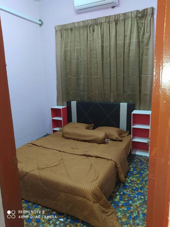 Homestay D' Tengah Bandar كوالا رومبين المظهر الخارجي الصورة